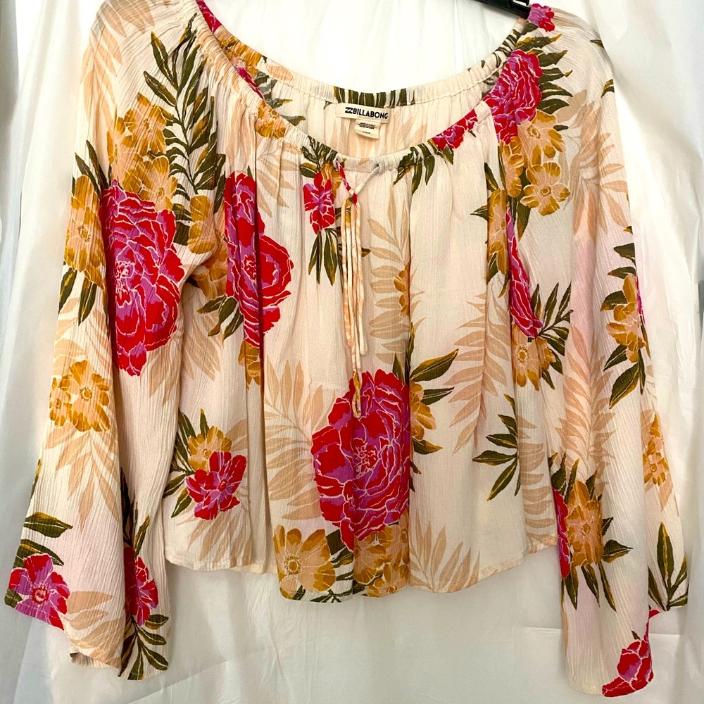 BILLABONG Lovely Floral Blouse